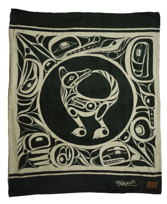 Kanata BH Wolf Green Blanket