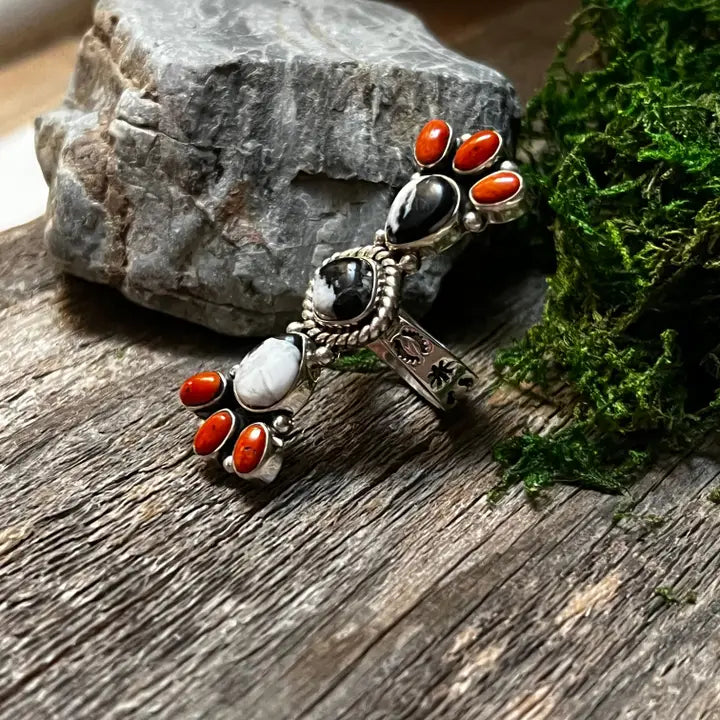 NIZ ~ Coral & White Buffalo Ring (Adjustable)