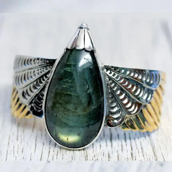 bah - Lovelight Cuff