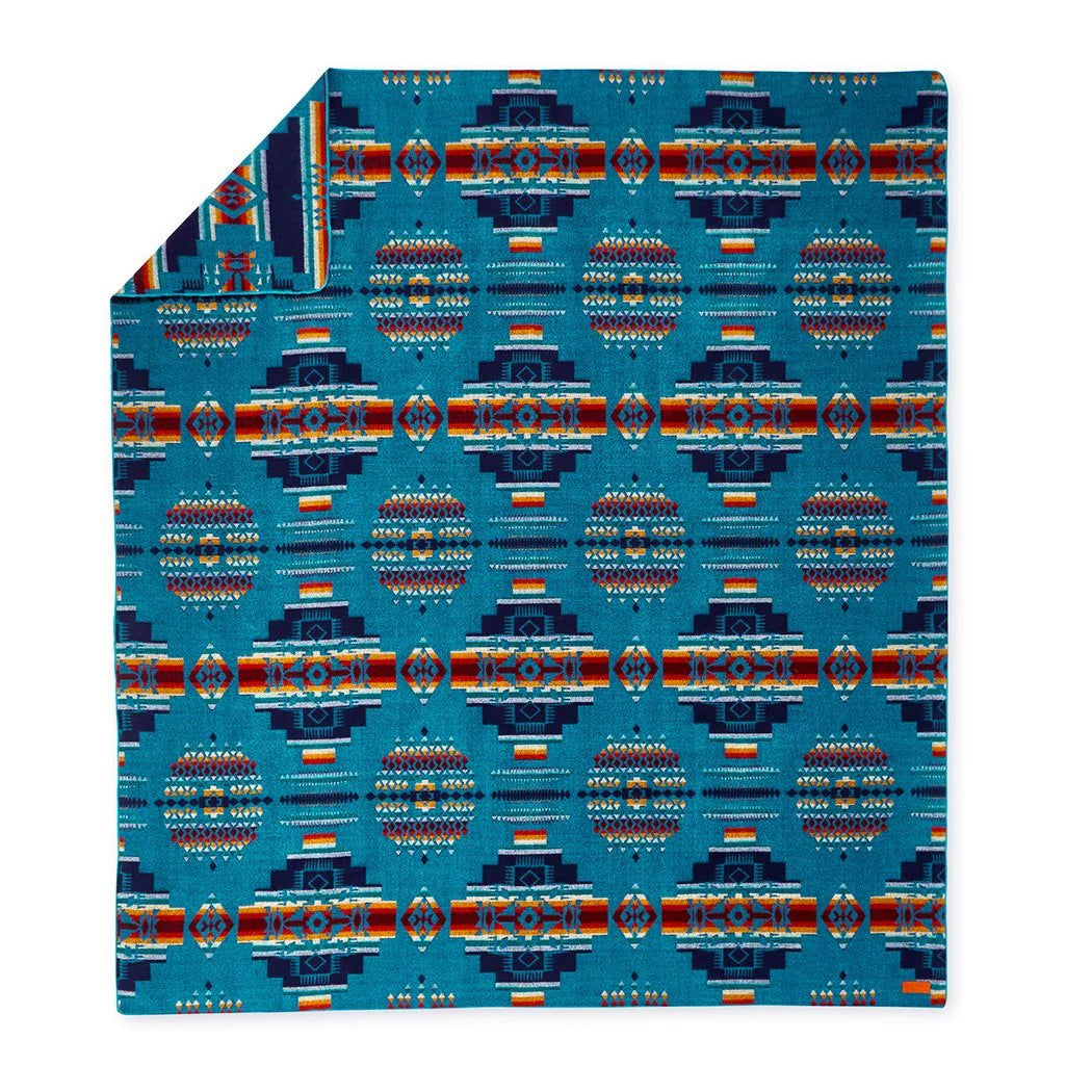 ECU Queen Andes Ocean Blanket