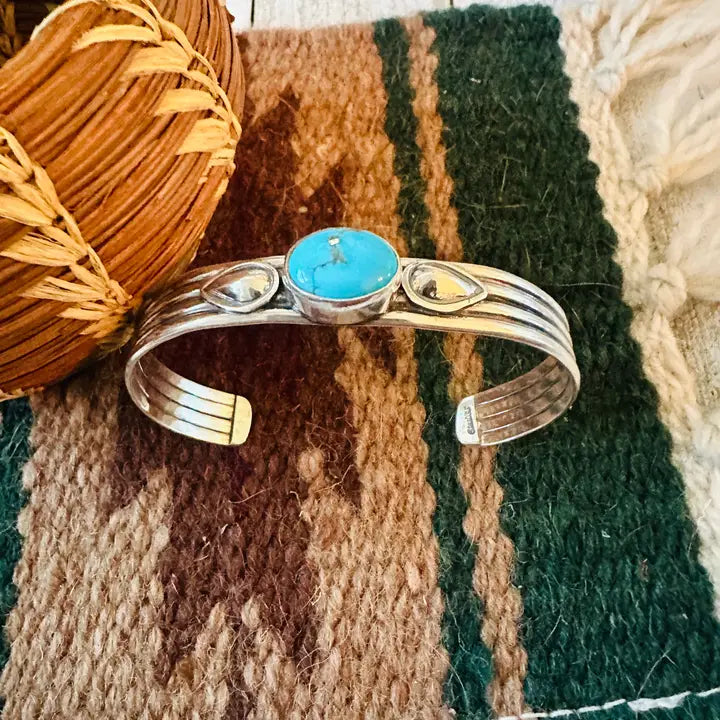 NIZ ~ SS Navajo Turquoise Cuff Bracelet