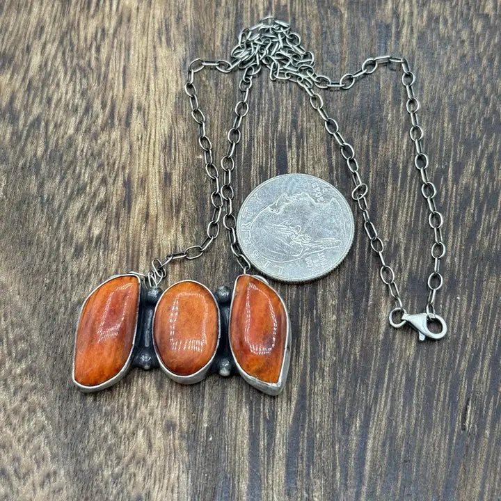 Navajo SS Orange Spiny Oyster Cluster Bar 18" NK