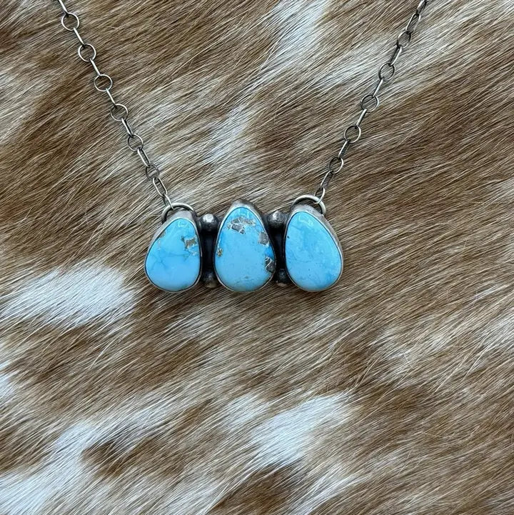 Navajo Handmade SS Blue Ridge Turquoise NK 18"