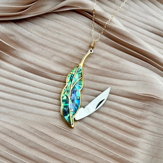 Plume Knife Necklace (Gold)